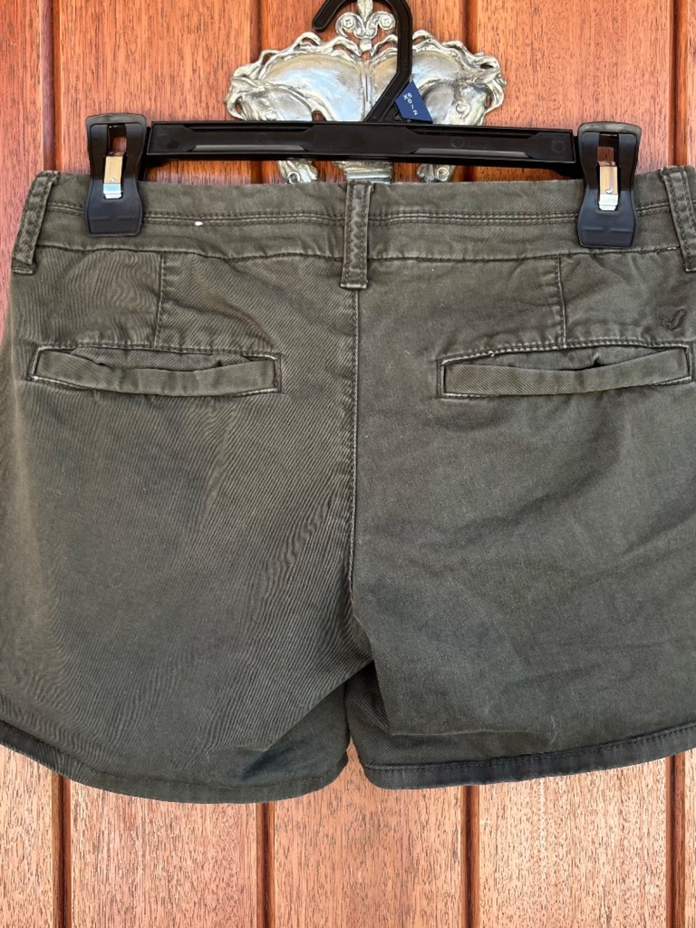 Womens American Eagle Shorts - Picture 2 of 4